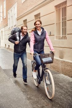 Knitted Hybrid Jacke mit Kapuze